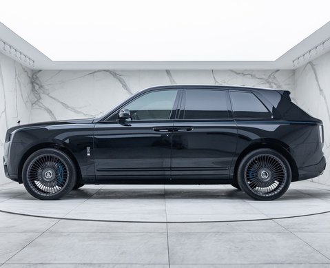 Rolls-Royce Cullinan Series II Black Badge