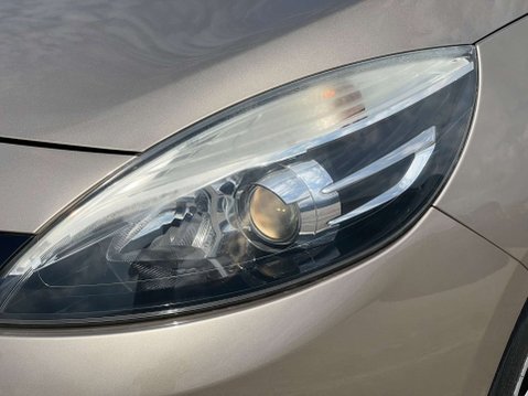Renault Scenic 1.5 Scenic Dynamique TomTom Energy dCi S/S 5dr - NATIONAL DELIVERY* 62