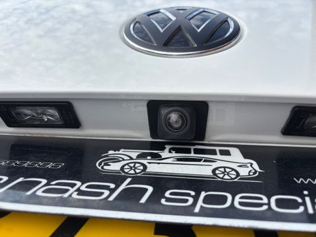Volkswagen Transporter 2.0 BiTDI T32 Sportline Panel Van 5dr Diesel DSG FWD SWB Euro 6 (204ps) 21