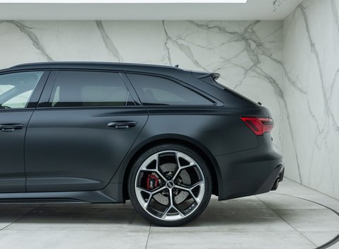 Audi RS6 AVANT PERFORMANCE CARBON VORSPRUNG 44