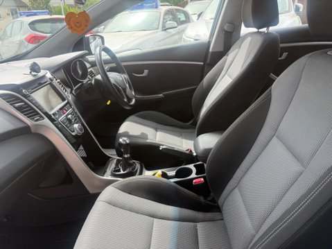 Hyundai i30 1.6 CRDi Blue Drive SE Nav Euro 6 (s/s) 5dr 32