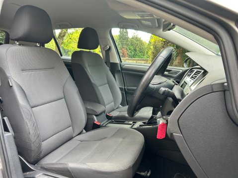 Volkswagen Golf MATCH TSI BLUEMOTION TECHNOLOGY DSG 4