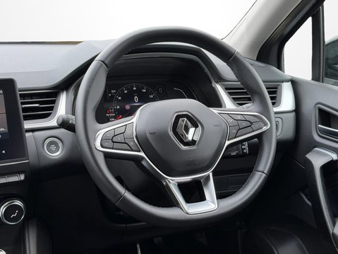 Renault Captur 1.0 TCE 90 Techno 5dr 17