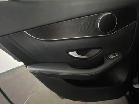 Mercedes-Benz GLC 2.1 GLC 250 D 4Matic AMG Line Auto 4WD 5dr 37