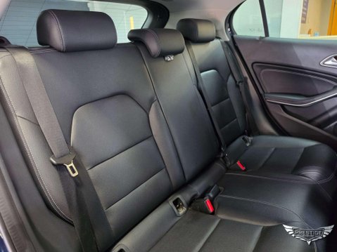 Mercedes-Benz GLA 1.6 GLA200 Sport Euro 6 (s/s) 5dr 81
