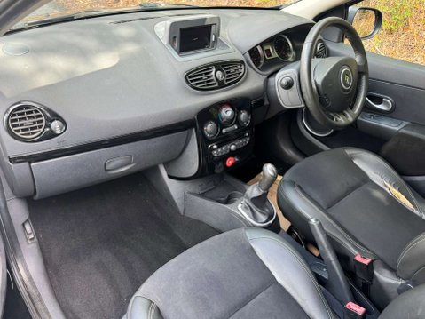 Renault Clio 1.1 Clio Dynamique TomTom 16v 5dr 3