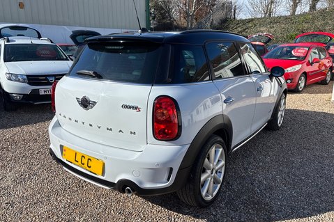 Mini Countryman COOPER S ALL4.. 7 MAIN DEALER SERVICES.. CHILLI 2 & MEDIA PACK.. 1 PREVIOUS 22