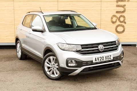Volkswagen T-Cross SE TSI DSG 1