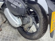 Honda PCX 2015 WW SPARES OR REPAIR PROJECT LEARNER SCOOTER 125CC BIKE 9