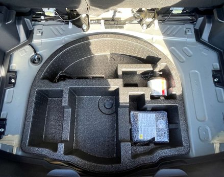 Toyota Yaris 1.5 Yaris Dynamic HEV CVT 5dr 68