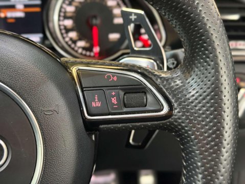 Audi RS5 4.2 FSI V8 Coupe 2dr Petrol S Tronic quattro Euro 5 (450 ps) 32