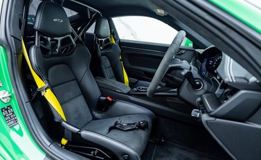 Porsche 911 GT3 (992) 12
