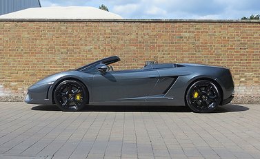 Lamborghini Gallardo LP 560-4 Spyder 4