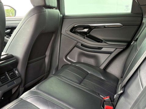 Land Rover Range Rover Evoque 2.0 Range Rover Evoque R-Dynamic S D Auto 4WD 5dr 62