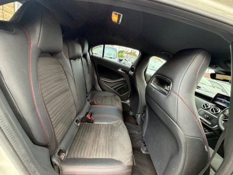 Mercedes-Benz A Class A 200 D AMG LINE PREMIUM 15