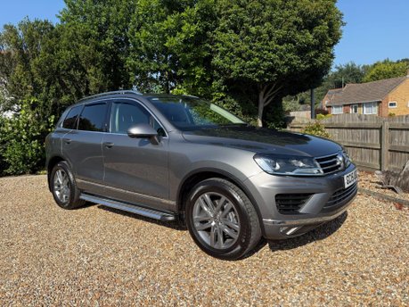 Volkswagen Touareg 3.0 TDI V6 BlueMotion Tech SE Tiptronic 4WD Euro 6 (s/s) 5dr 2