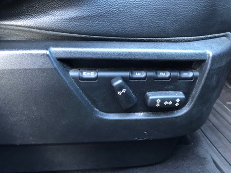 Land Rover Freelander SOLD 2.2 TD4 HSE automatic Epsom Green, good history, towbar heated seats 19