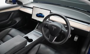 Tesla Model 3 PERFORMANCE AWD Deep Blue Metallic Ryzen GROK AI Adaptive LEDs 2