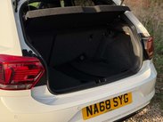 Volkswagen Polo 1.0 Polo R-Line TSi 5dr 21