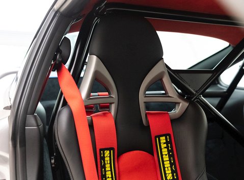 Porsche 911 (997) GT2 RS 10