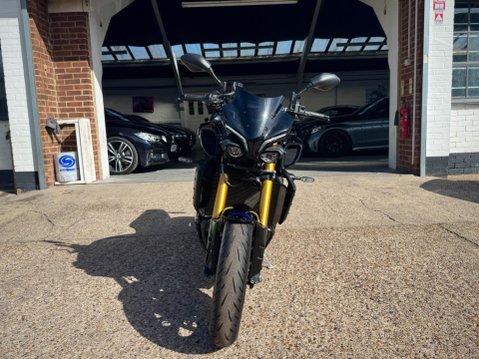 Yamaha MT-10 1000 SP Hyper-naked Euro 5 7