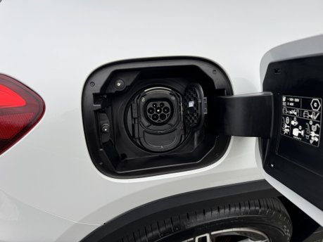 Mercedes-Benz GLA Class GLA 250e Exclusive Edition Premium Petrol Hybrid Auto PARKTRONIC/NAV/VAT Q 37