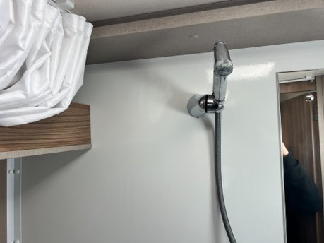 Swift Edge 476 6 Berth Motorhome Fiat Ducato 2.3 M/Jet 120 Chassis 24