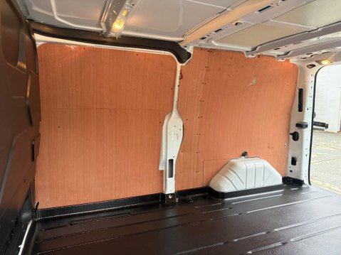 Ford Transit Custom 300 TREND P/V ECOBLUE 38