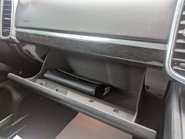 Porsche Cayenne 3.0 Cayenne V6 D Tiptronic S 4WD 5dr 71