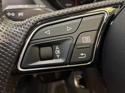 Audi A3 2.0 TDI S line Sportback quattro Euro 6 (s/s) 5dr 33