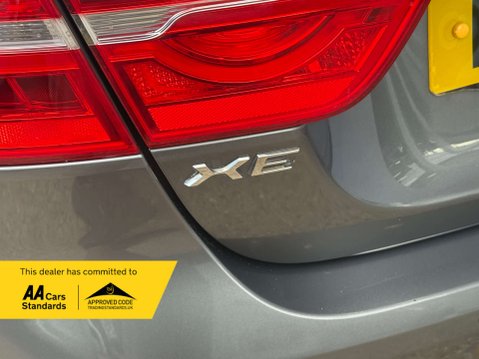 Jaguar XE 2.0 XE R-Sport D Auto 4dr 28