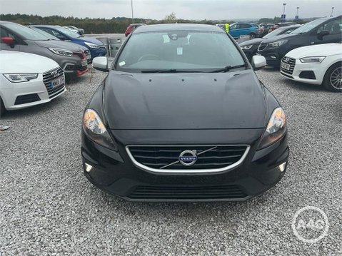 Volvo V40 2.0 D2 R-Design Euro 6 (s/s) 5dr 9