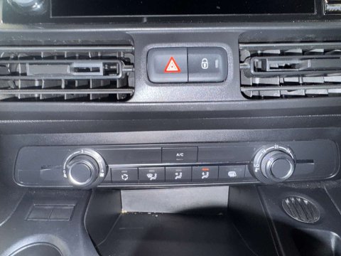 Vauxhall Combo 1.5 Combo 2300 Professional Turbo D S/S 16