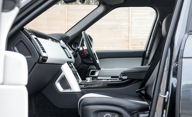 Land Rover Range Rover 5.0 SVAutobiography Dynamic 16