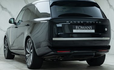 Land Rover Range Rover P615 SV LWB 10
