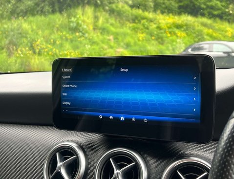 Mercedes-Benz A Class 1.6 A 200 AMG Line Premium Auto 5dr 17