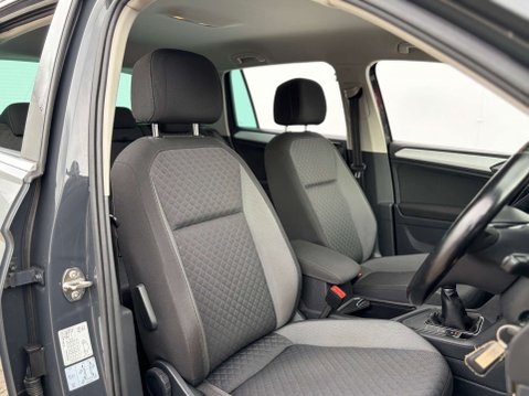Volkswagen Tiguan 2.0 Tiguan SE Nav TDI BlueMotion Technology 5dr 9