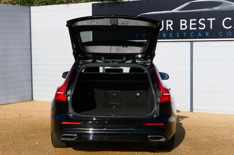 Volvo V60 2.0 V60 R-Design B3 MHEV Auto 5dr 15
