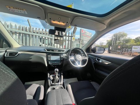 Nissan Qashqai 1.5 dCi N-Connecta Euro 6 (s/s) 5dr 30