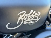 Triumph Bonneville 1.2 Bonneville Bobber Black 11