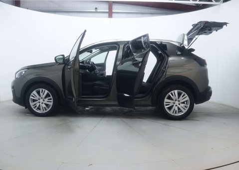 Peugeot 3008 1.5 3008 Allure Blue HDi S/S 5dr 48