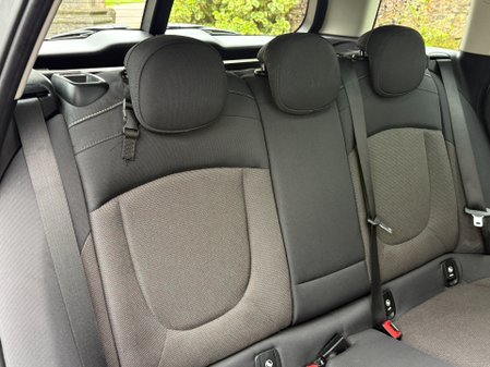 Mini Clubman COOPER 28