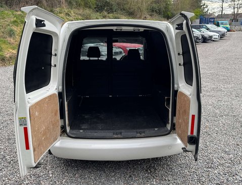 Volkswagen Caddy 1.6 Caddy C20 Startline TDI 9