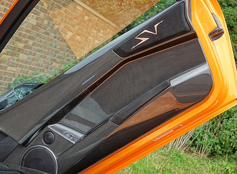 Lamborghini Murcielago LP 670-4 SV 16