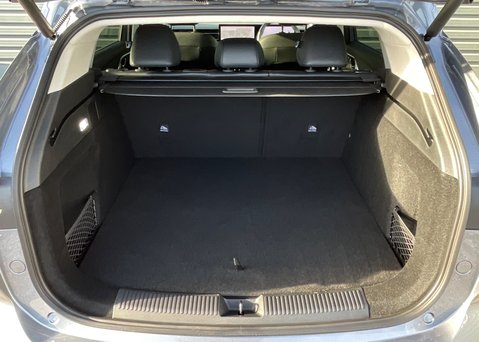 MG MG HS 1.5 T-GDI TROPHY PHEV 11