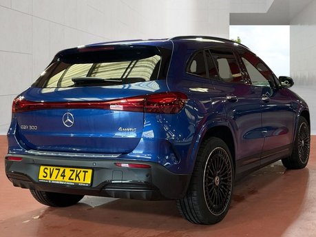 Mercedes-Benz EQA EQA 300 4Matic AMG Line Premium Plus Auto Electric 66 KWH PAN ROOF/HEADS UP 6