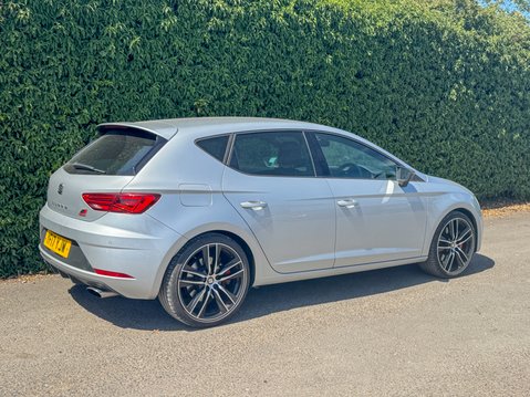 SEAT Leon 2.0 TSI Cupra 300 Hatchback 5dr Petrol Manual Euro 6 (s/s) (300 ps) 4