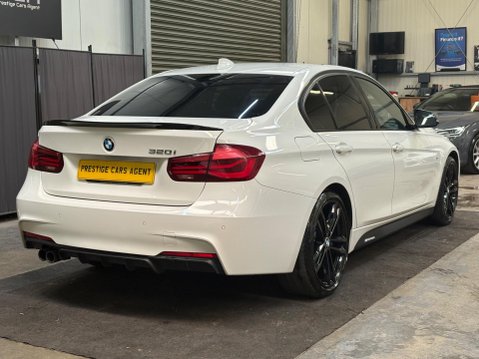 BMW 3 Series 2.0 320i M Sport Shadow Edition Auto Euro 6 (s/s) 4dr 6