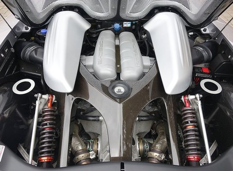 Porsche Carrera GT 28