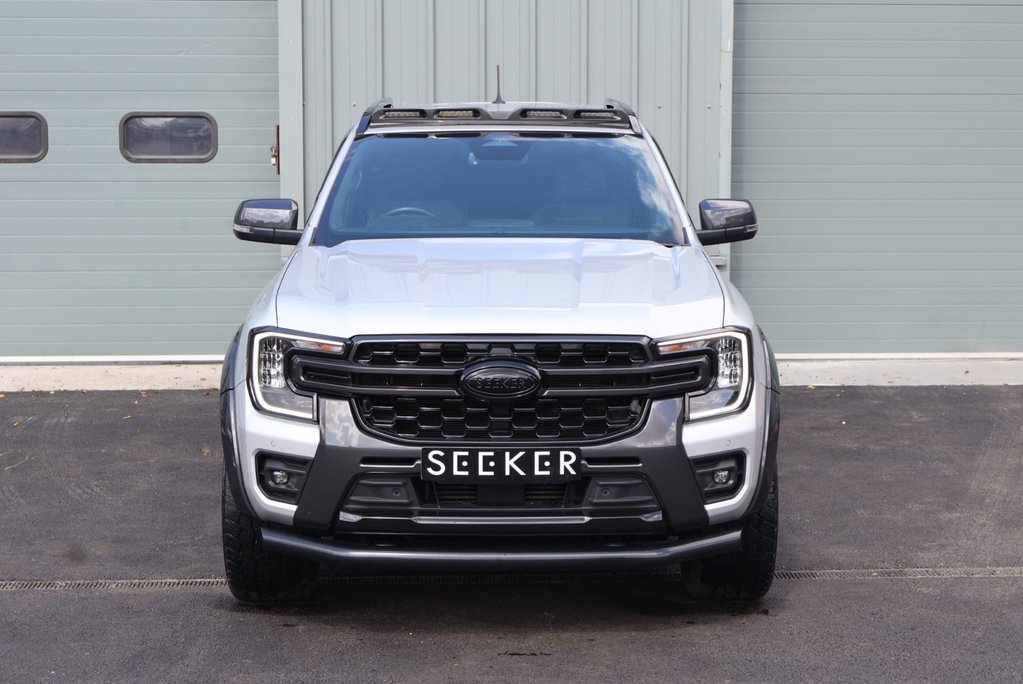 Ford Ranger WILDTRAK ECOBLUE FULLY STYLED WITH BODY COLOURED SNUG TOP 2